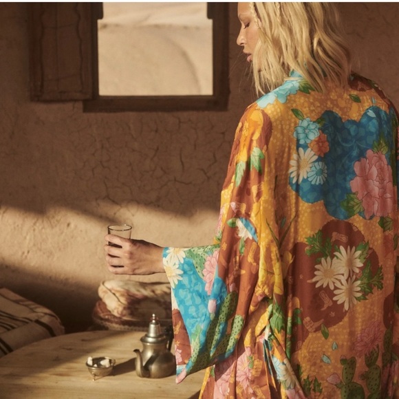 SPELL JOSHUA TREE ROBE BNWT - Picture 6 of 8